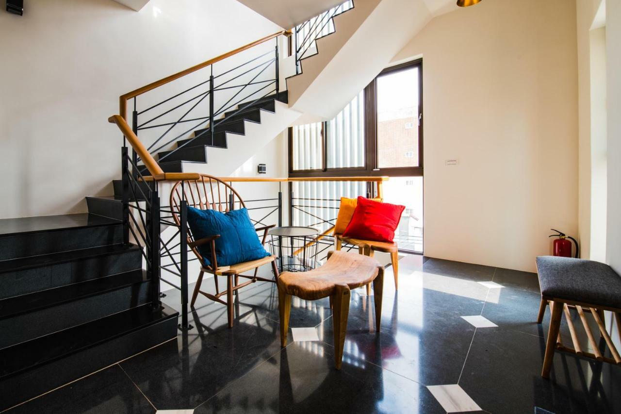 Happy Wing Guesthouse Хуалянь Экстерьер фото