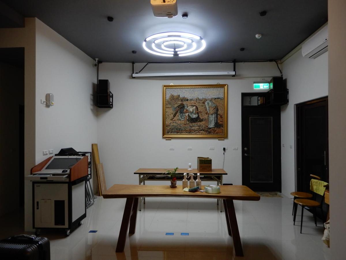 Happy Wing Guesthouse Хуалянь Экстерьер фото